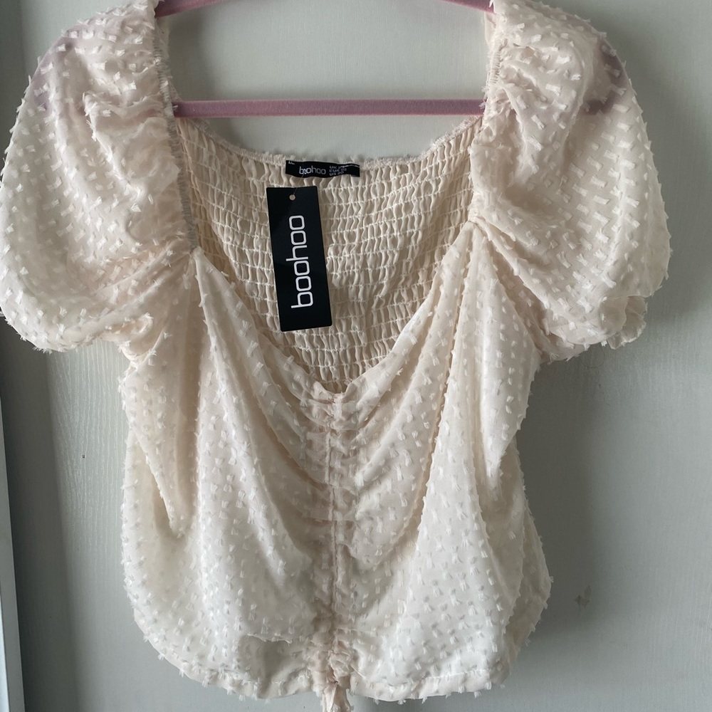 Beige crop top‎